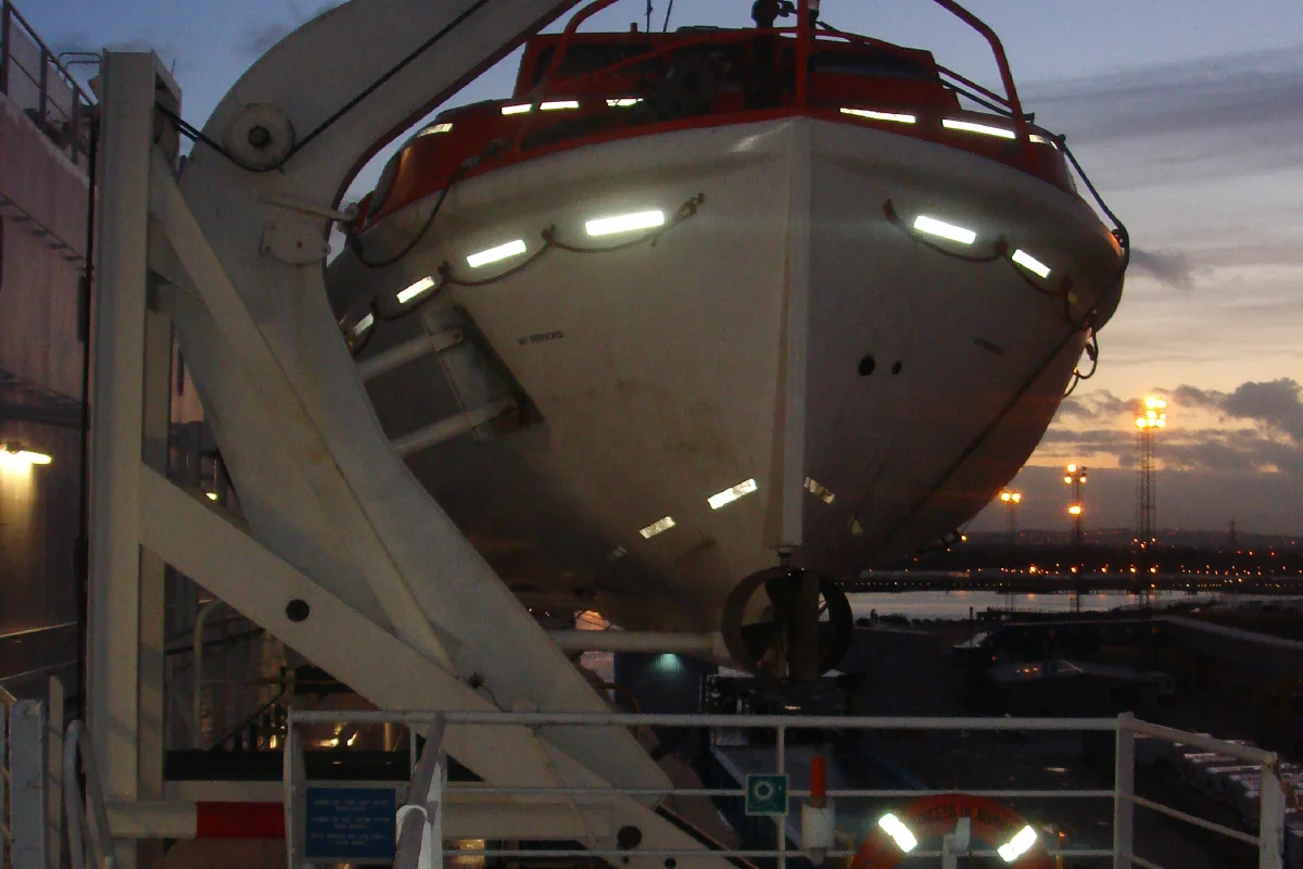 2inch*50Yard Solas Grade Marine Floating Equipment Reflective Conspicuity Tape Sticker Special Reflective Stickers For Life Boat