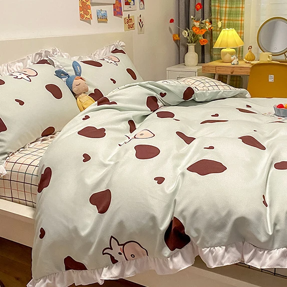The factory is wholesale Small Heart Printing 4pcs Quilt Cover  duvet cover bedding set 100% cotton bed sets  bedding set