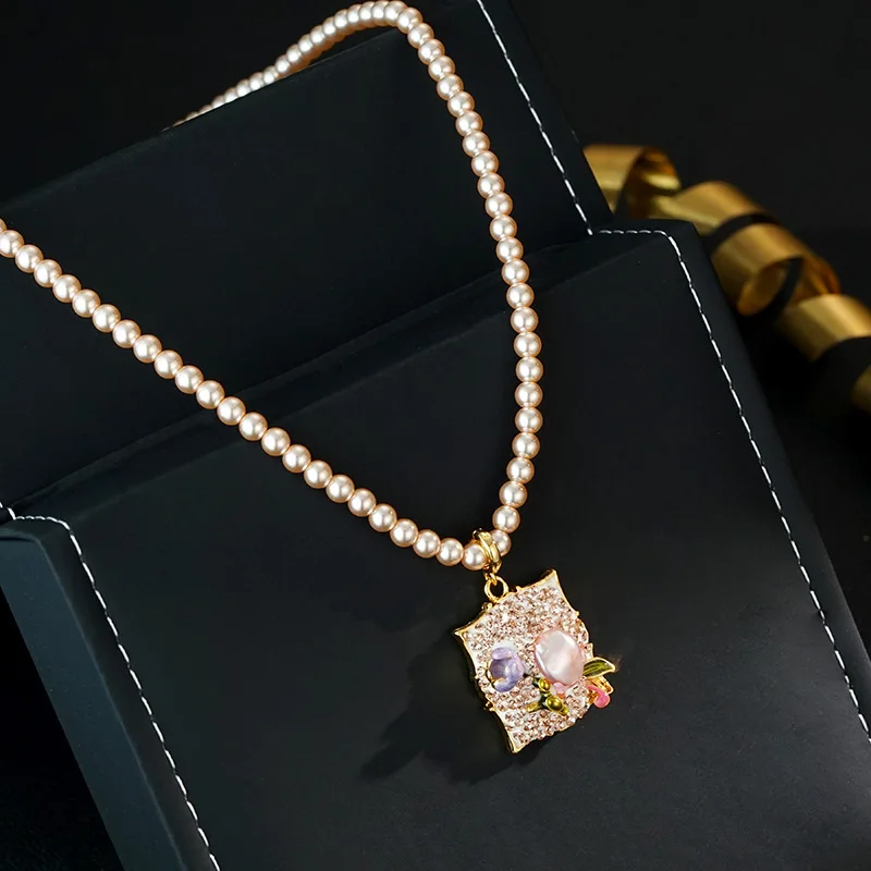 New  Fashion Europe and America Natural Baroque Oil Painting Style Flower Frame Removable Pendant Necklace Collar for Women