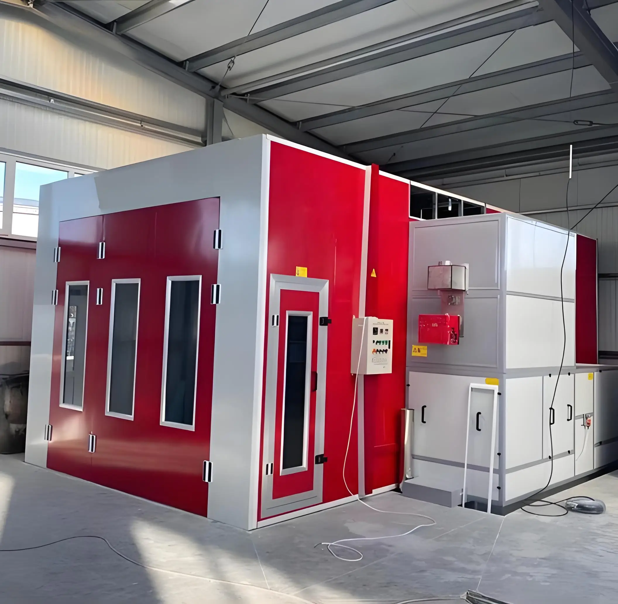 Hot selling OEM RIELLO Diesel/ Gas heating Spray Booth Workshop Auto paint room Luxury Car Spray Booth