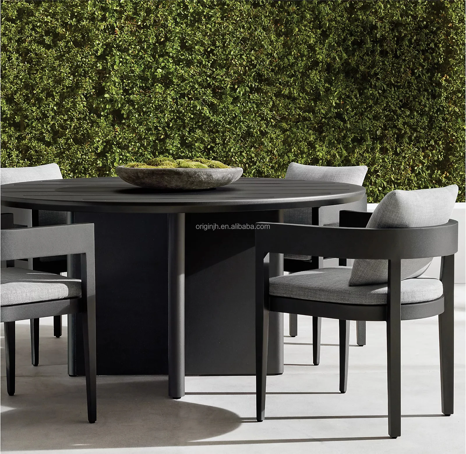 Noble and elegant outdoor dining set moon collection tables and chair aluminum patio furniture