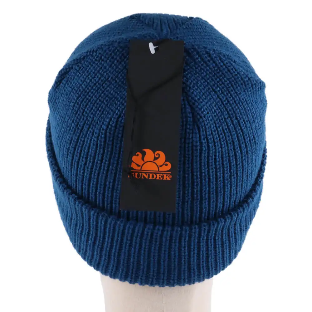 Winter knitted hat factory Custom Cuffed Beanie with Silicone Logo