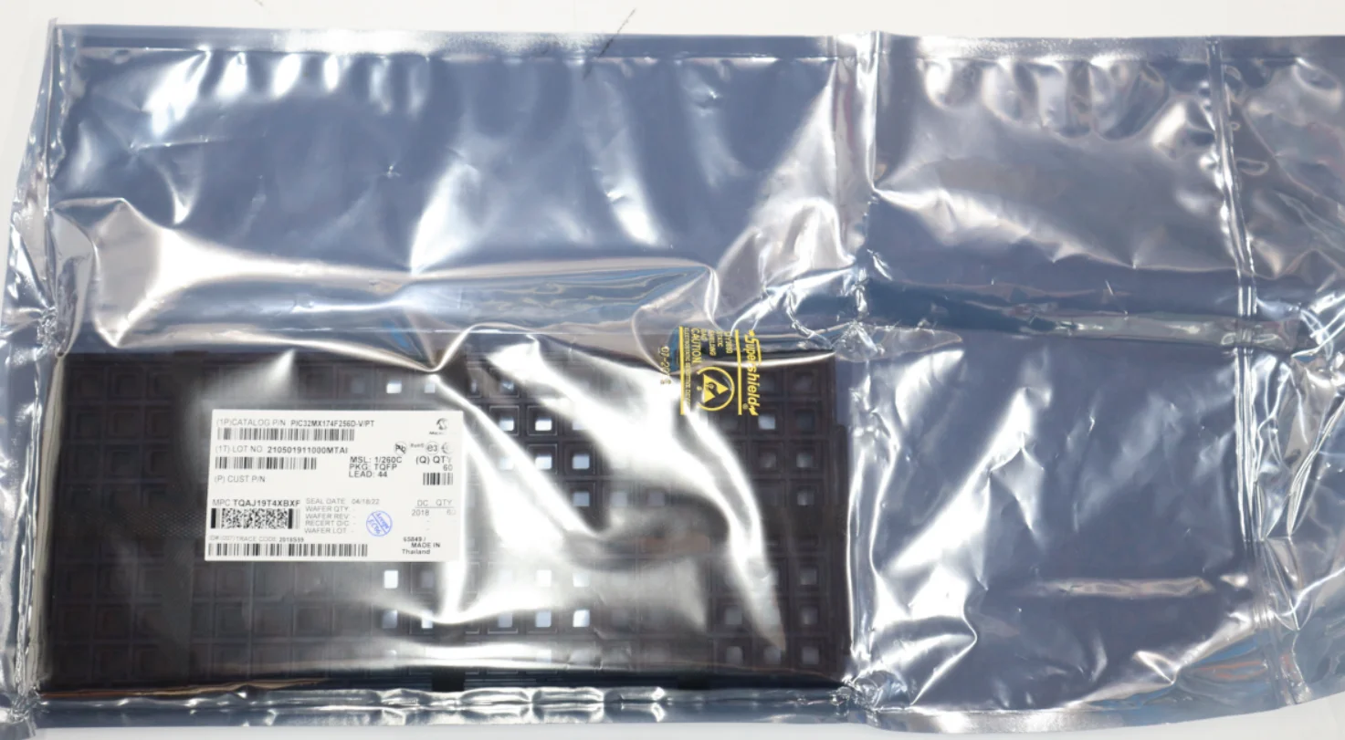 Integrated Circuits 32 Bit Microcontrollers MCU 32 Bit MCU PIC32MX174F256D-V/PT