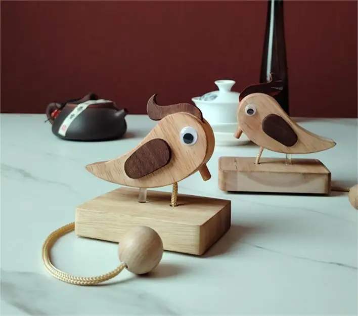 Handmade wooden handicrafts, outdoor decorative wind chimes, brown doorbells