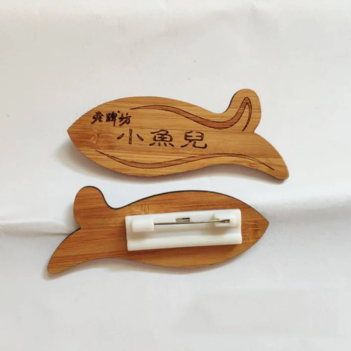 Small MOQ Custom Print Engraved Wooden Name Tag Badge for Office Worker
