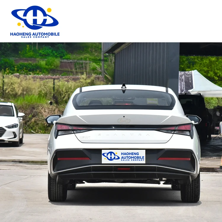 Лидер продаж 2024 авто дешевая цена Hyun-dai Elantra 1 5 л Cvt Gxl бензиновый новый автомобиль для взрослых сделано в Китае