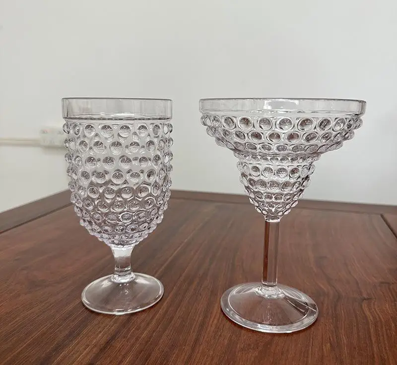 Nordic Light Luxury Integrated Molding Acrylic Pc Teardrop Plastic Wine Glass Transparent Champagne Glass Tall Glass