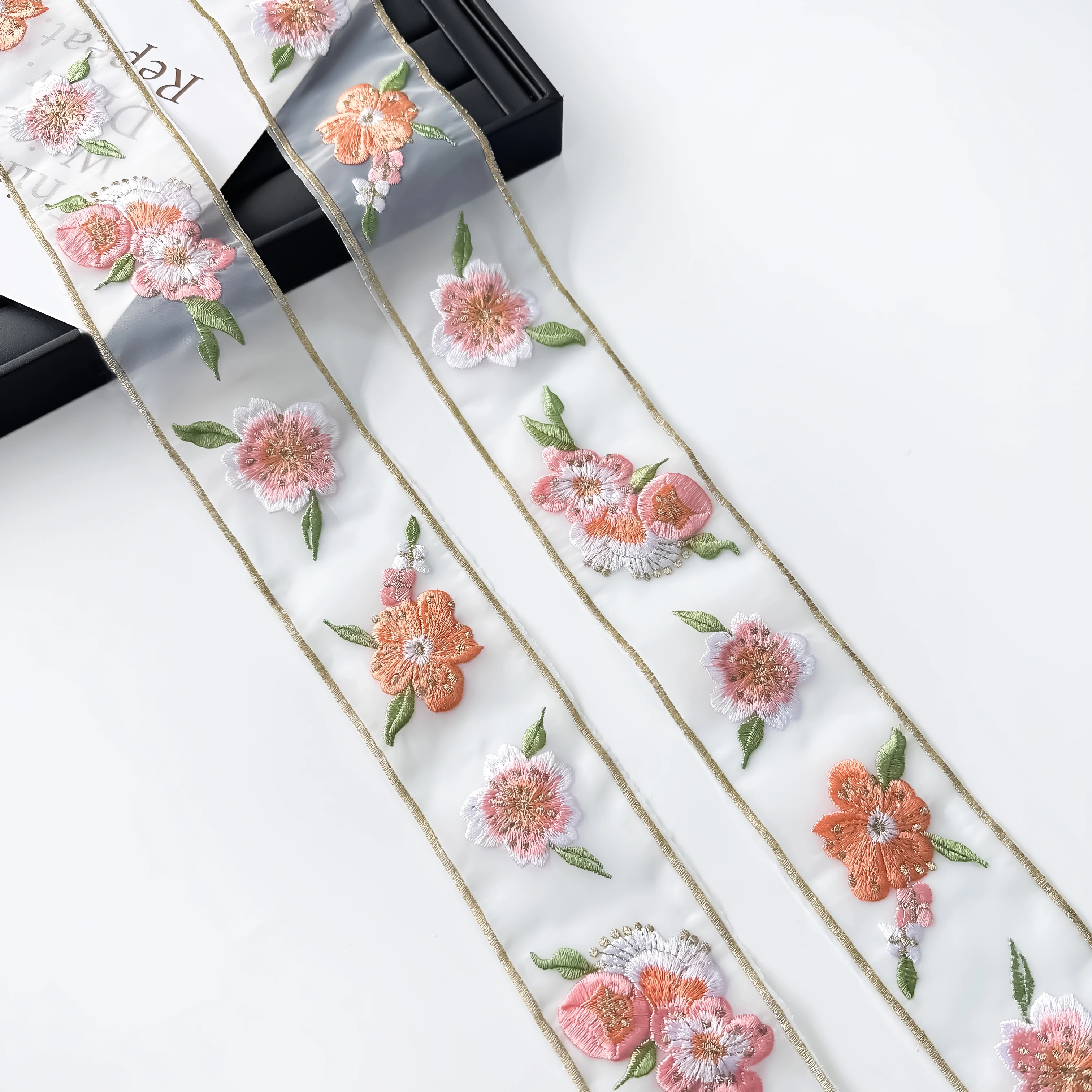Eugen Embroidery Barcode Lace Retro Rural Style Embroidery Clothing Lace Wedding Dress Clothing Accessories Lace Accessories