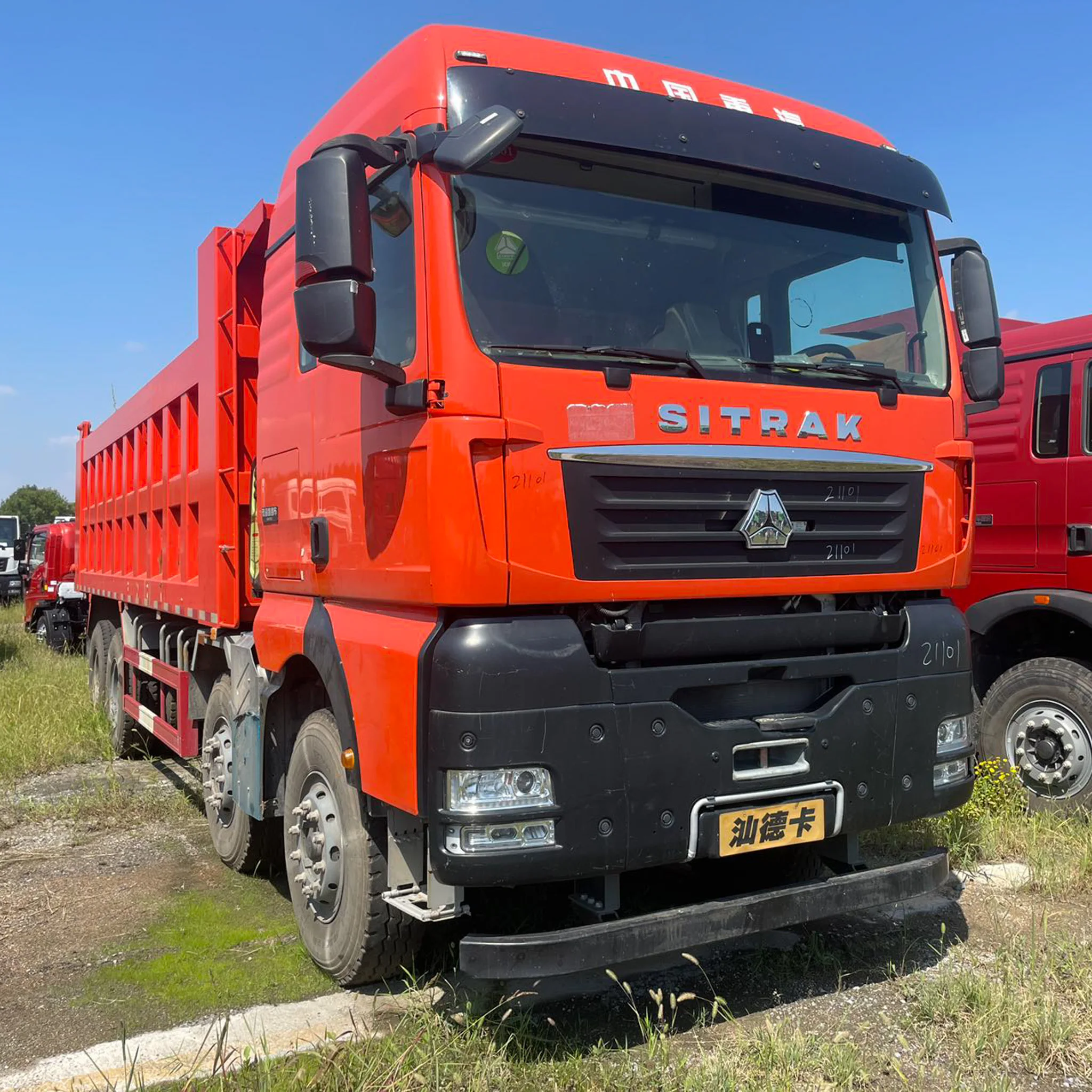 Factory Price SITRAK G7W 30T Tractor Truck New Deep Box Dump Truck With Tarp Designed For Tipping Garbage
