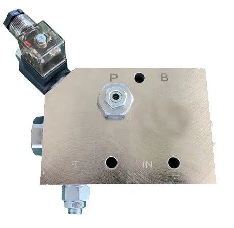 Экскаватор-погрузчик гидравлический транспортировочный Трехходовой регулирующий клапан разделительный для гидравлического выключателя