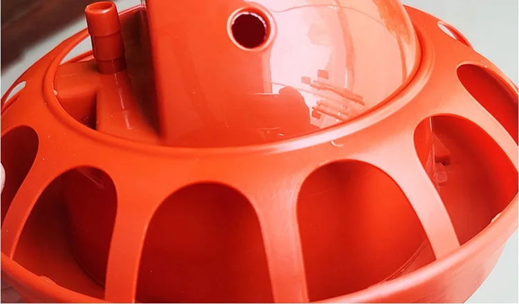 Лидер продаж поилка для животных птицефабрики пластиковая цыплят воды автоматическая