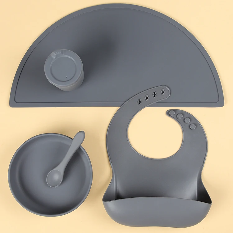 Gift Box Set Newborn Tableware Silicon Food Grade Suction Plate With Placemat For Baby Eating