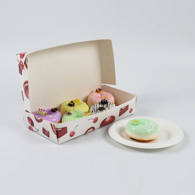 Wholesale Recyclable Paperboard Cheese Cake Packaging Portable with Gold Foil Printing and Stamp for Birthday Cake Boxes