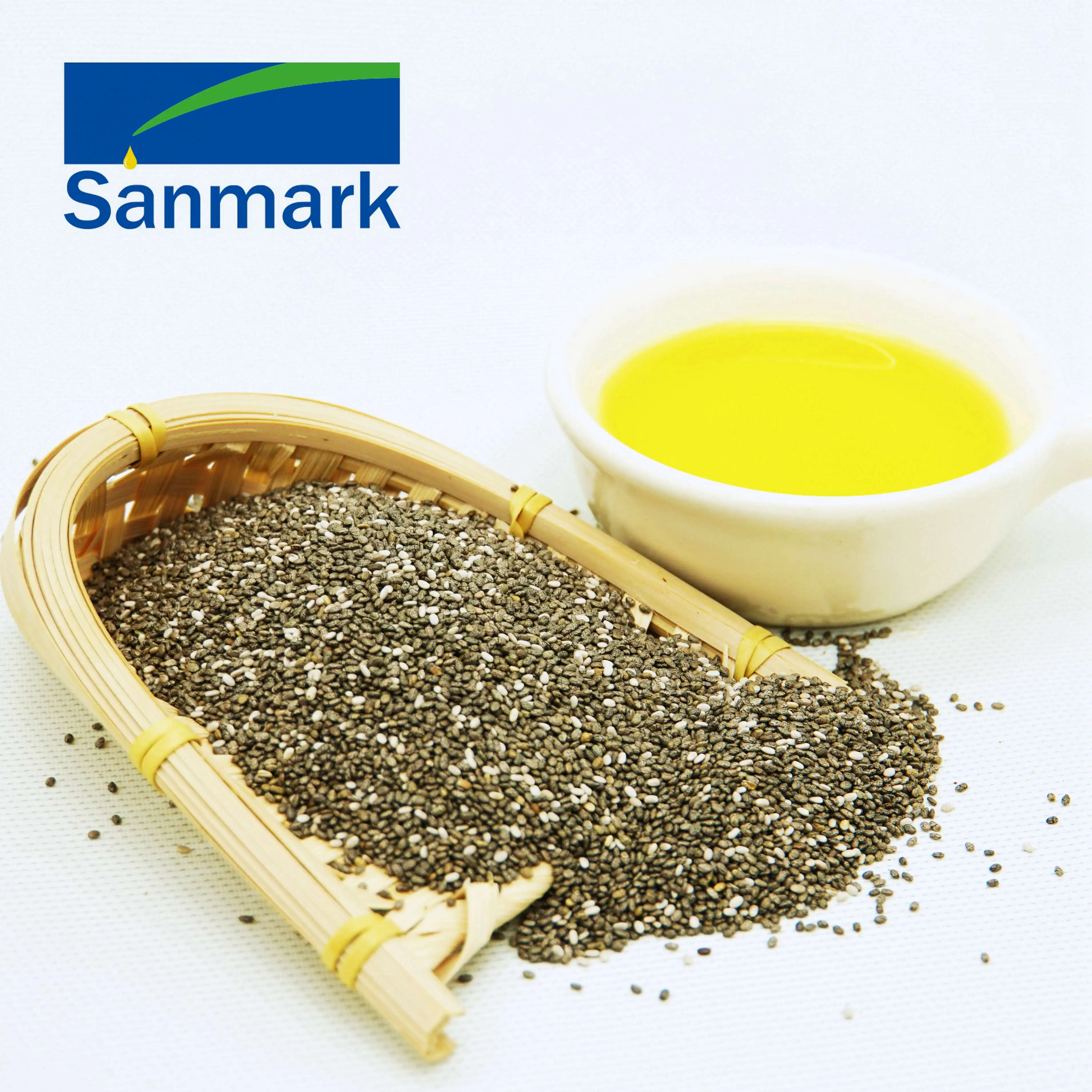 Chia Seed Oil  100% Natural Oil High Quality Nutritional Organic Hot Sale Products Extracted From  Chia Seeds