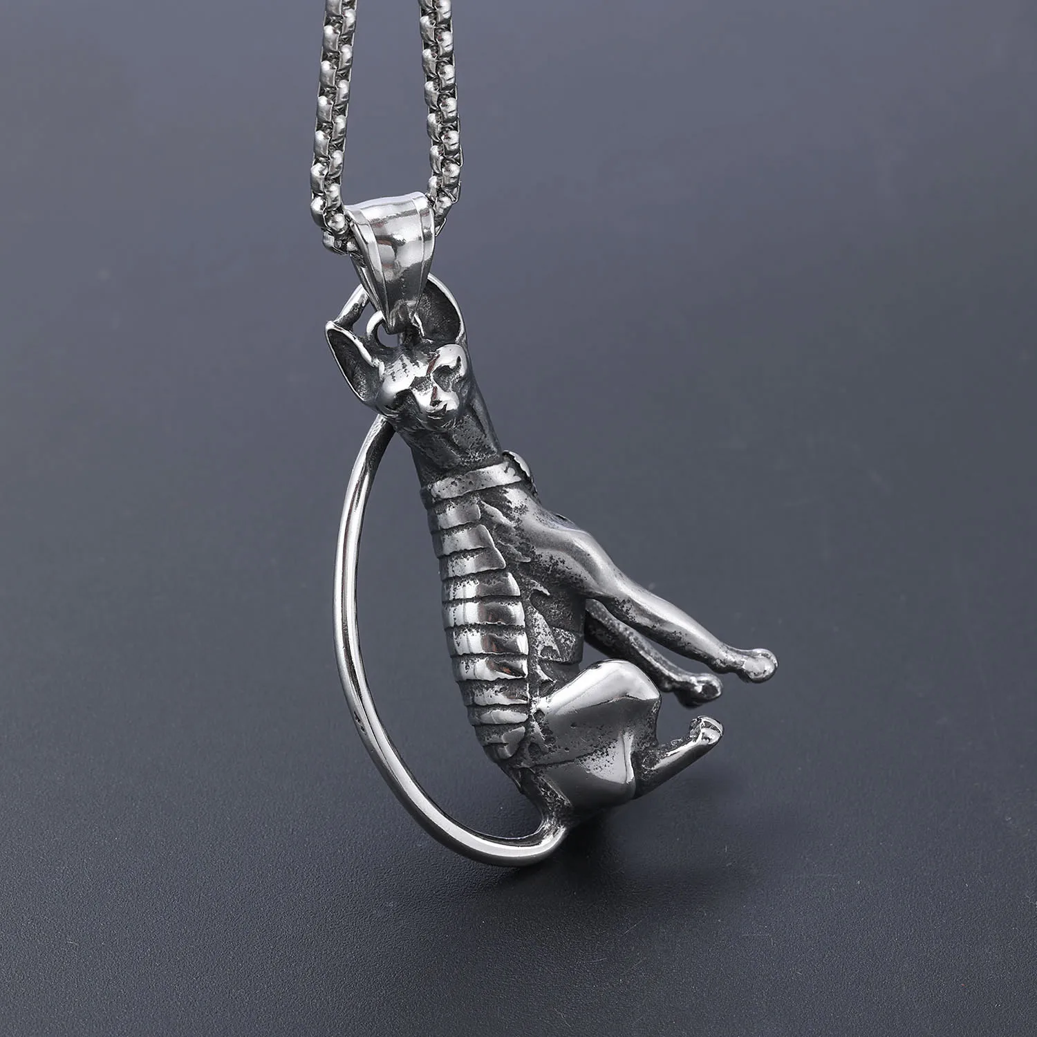 High Quality Stainless Steel Egypt Bastet Cat Charm Pendant Ancient Egypt Bastet Statue Egyptian Amulet Jewelry Necklace