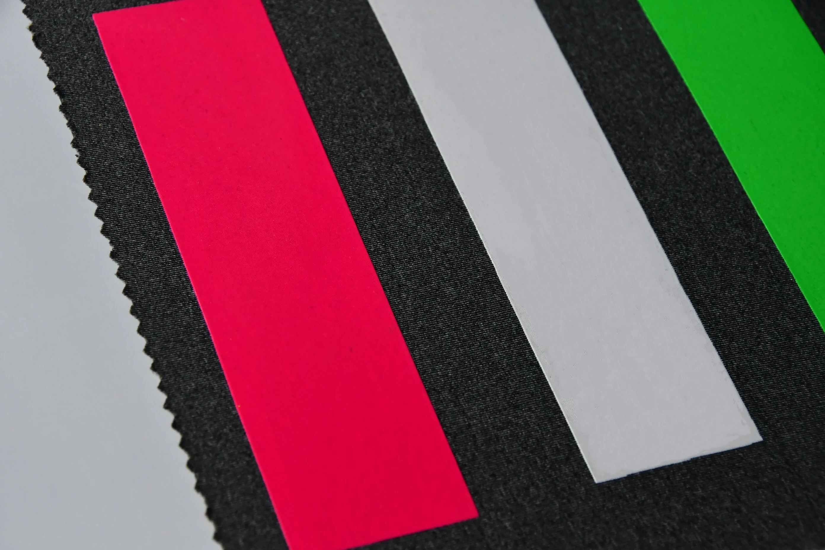 SOLLYD manufacture Super White Plastisol Ink for Screen printing ink on garments T-shirts polyester fabric printing oeko-tex