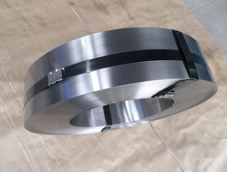 Отжигание высокоуглеродистого сплава металлические Пружинные стальные полосы в рулонах