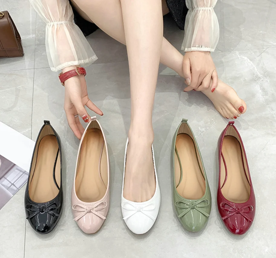 Latest fashion flat shoes design casual beautiful ladies shoes
