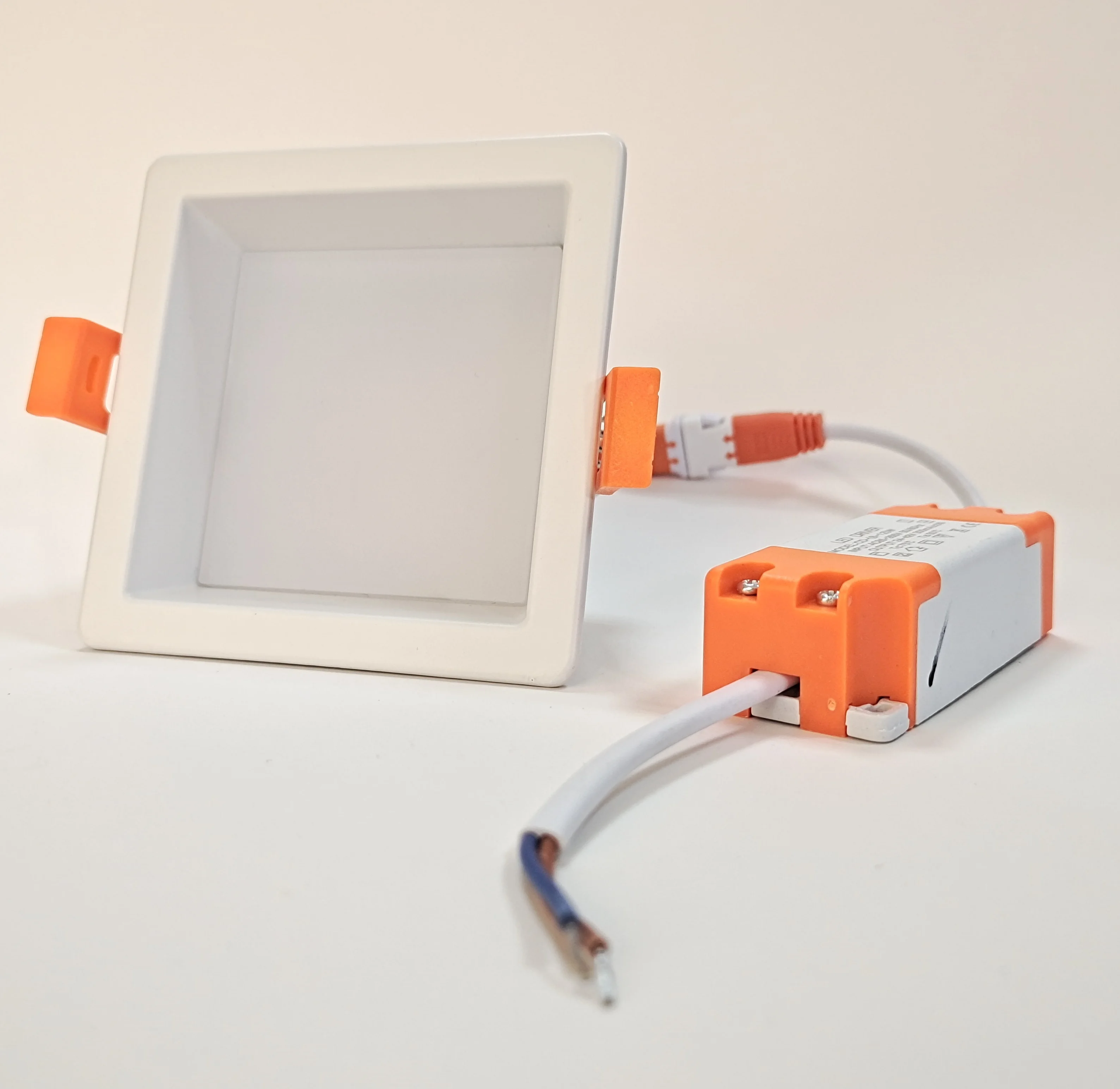 10W 12W 24W 30W Indoor Energy-saving Anti-glare Ceiling Recessed Square LED Spot Downlight