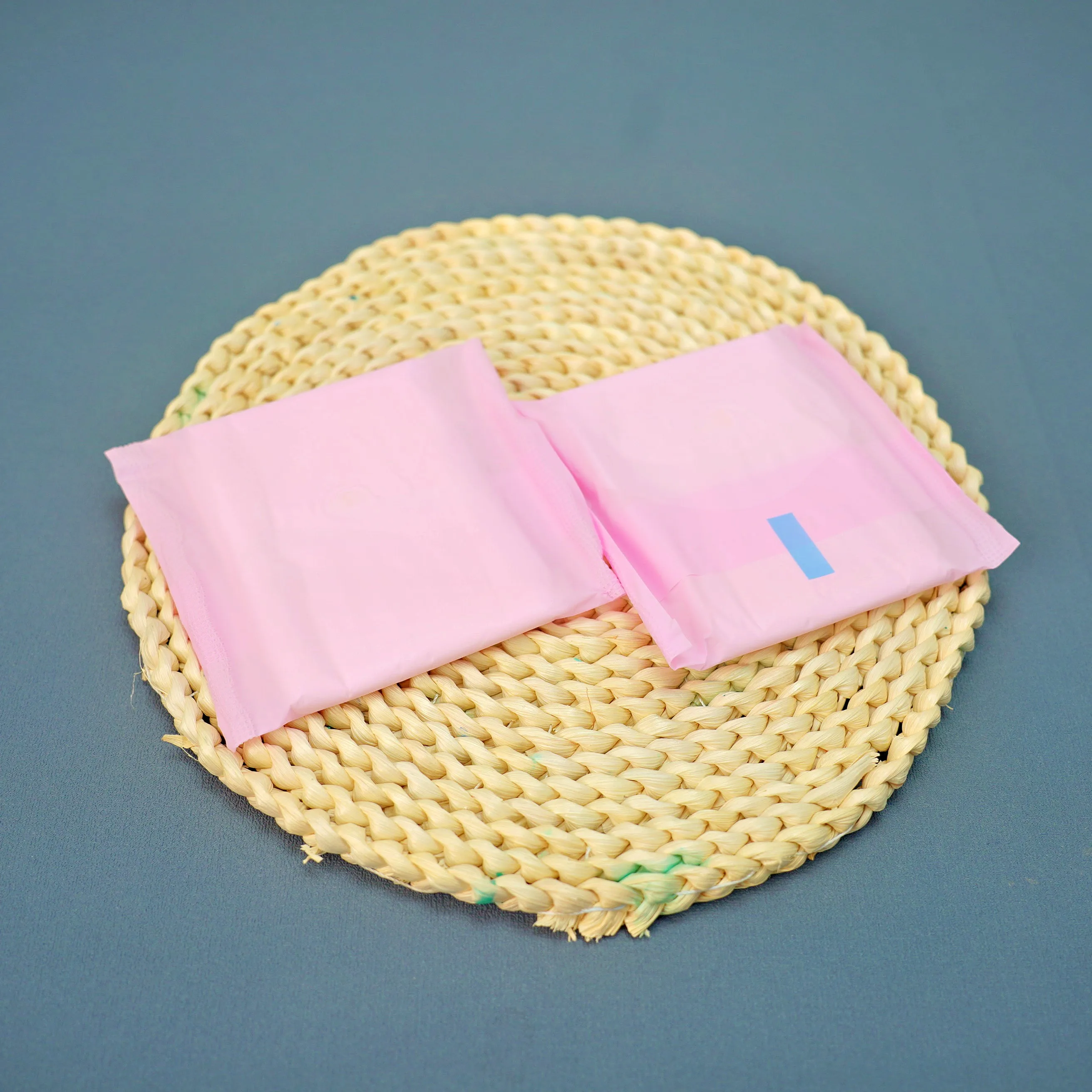 Nice quality women sanitary pads for lady sanitary napkins China factory wholesale sanitary pads tampons sanitary pads