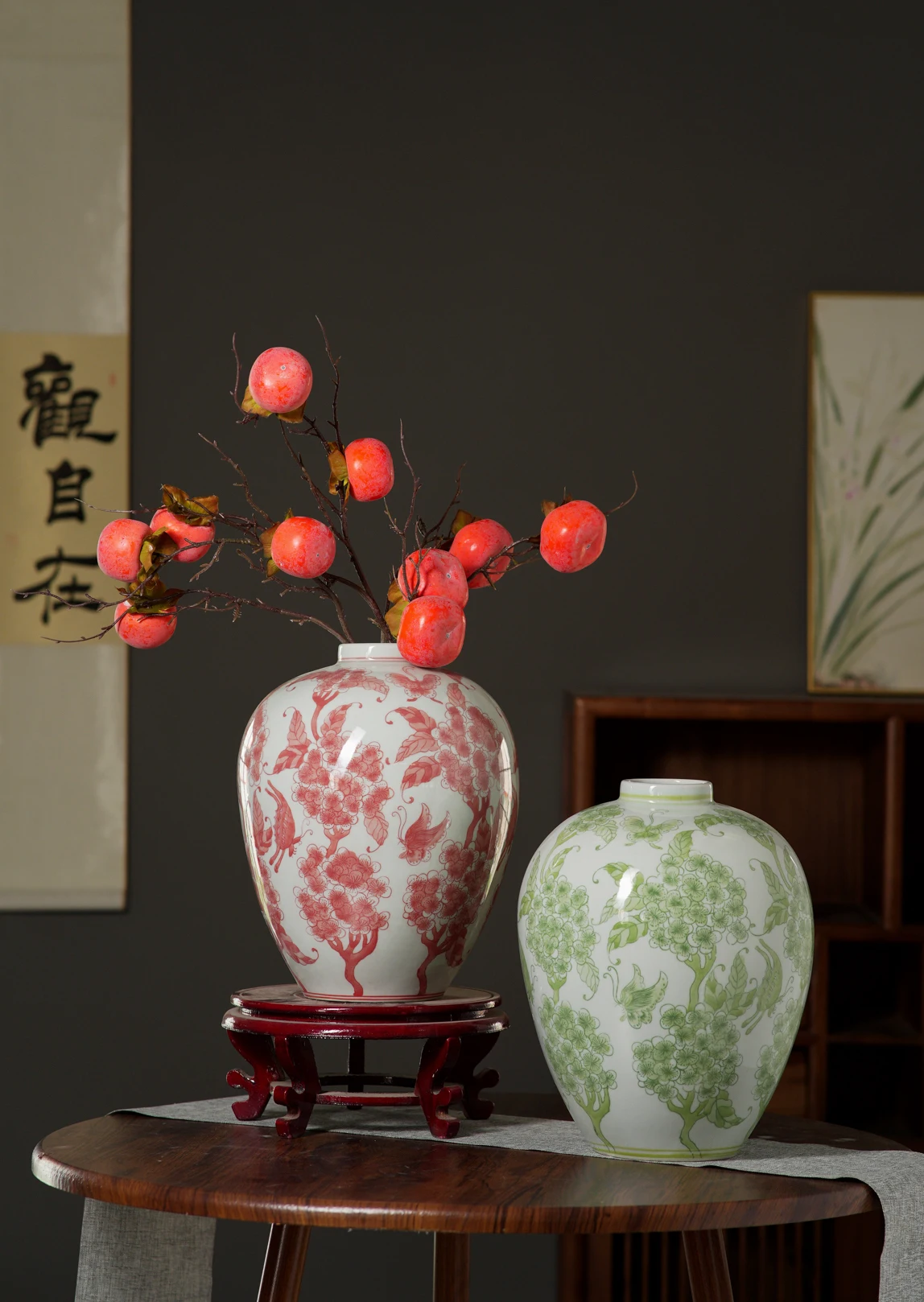 HomeWares Christmas Decorative round Bottles Pottery Ceramic & Porcelain Vases with Transparent Glaze Stone Type