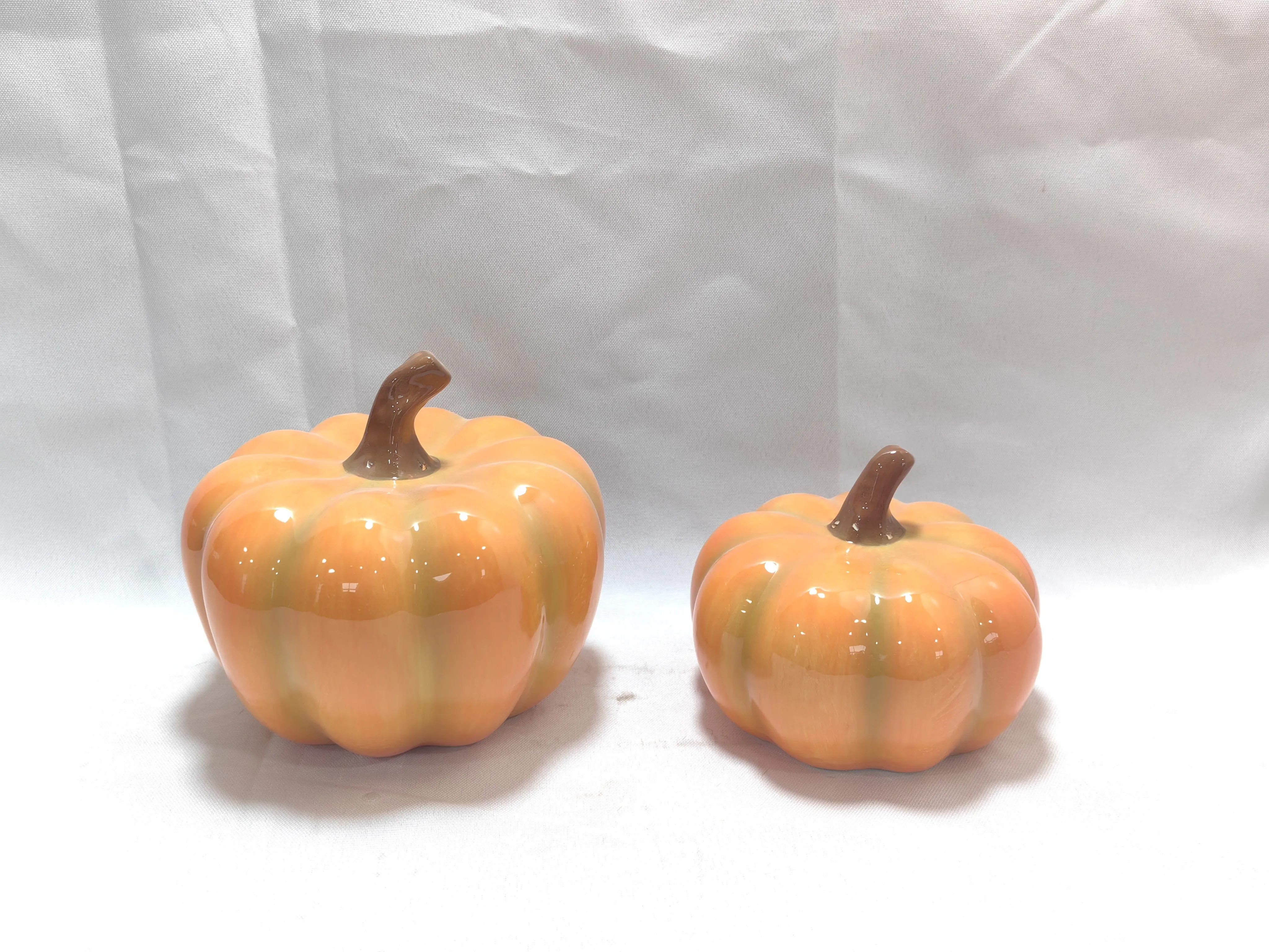 Hot Selling Orange Glazed Ceramic Pumpkins Wholesale For Harvest Festival Decoration