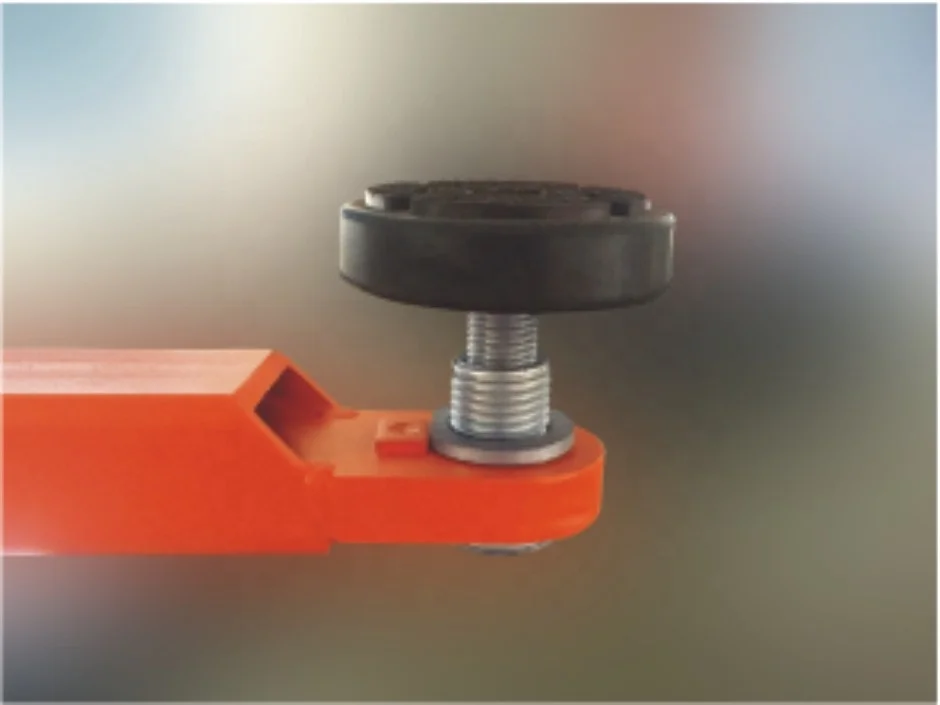 cheap High Quality Car Elevator 2.5T Portable Car Lift 1 Post Car Lifts