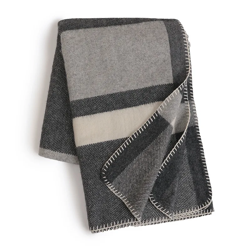 EDELWEISS New Arrival Jacquard Twill 100% Lamb Wool Blanket Leisure Outlook Merino Wool Blankets Custom Packing Woven Winter