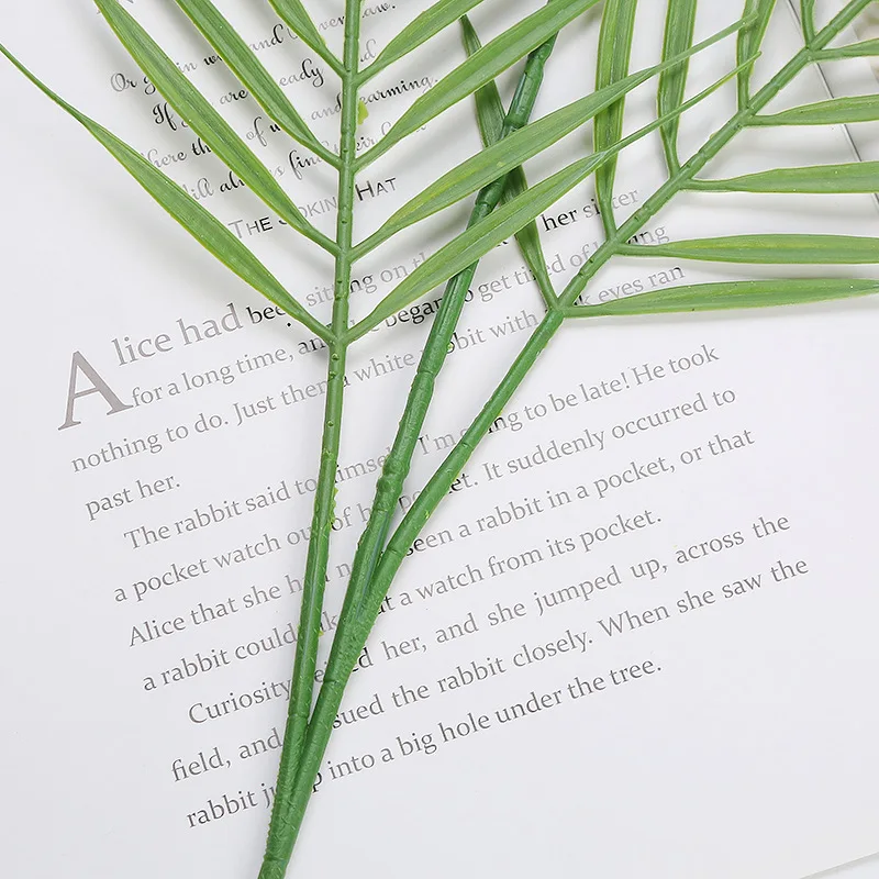 wholesale cheap Wall decoration artificial plant wall background plastic leafs for decorations