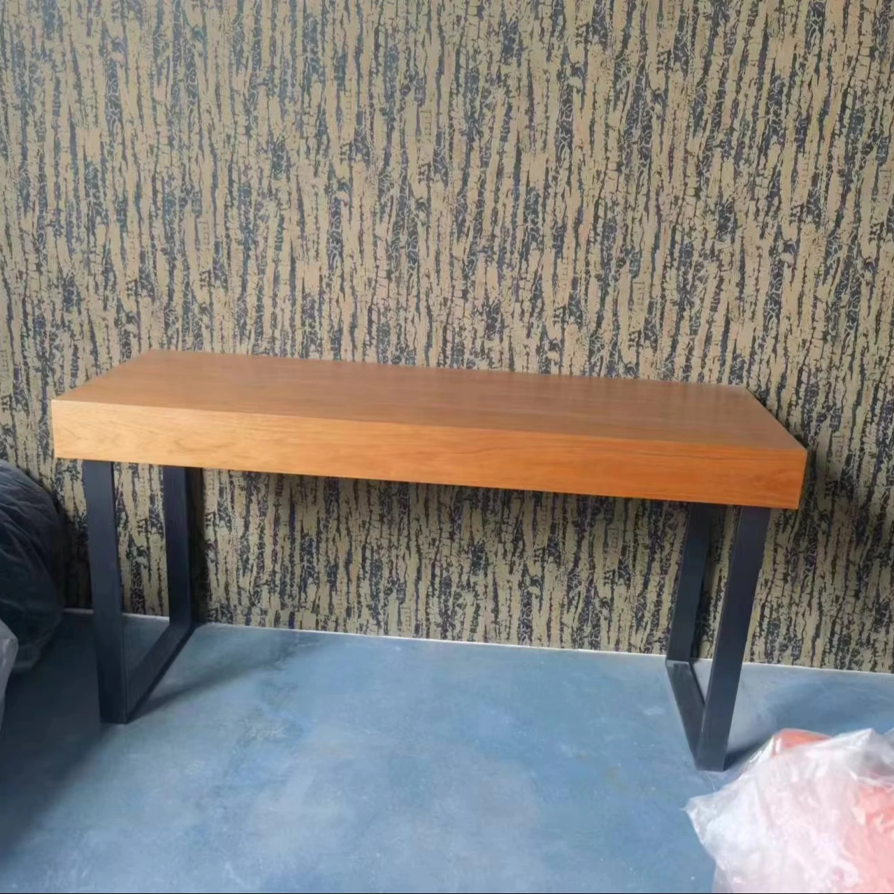 Wholesale Cheap Price Modern Executive Ergonomic Office Table Desk Computer Desk Table