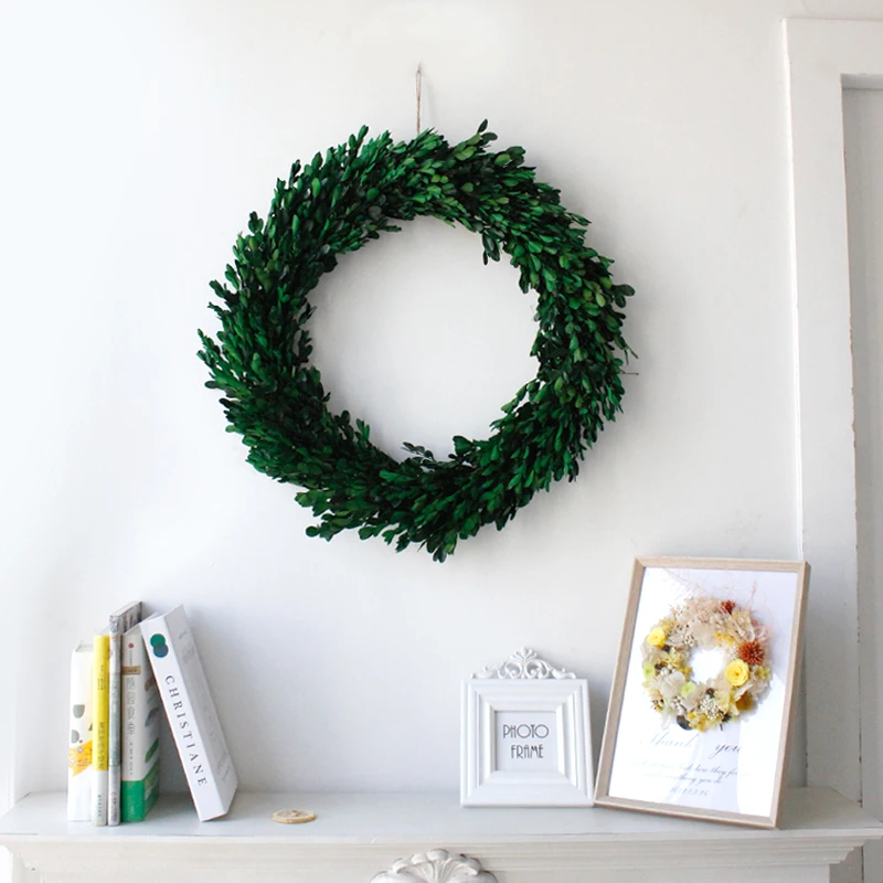 Amazon hot selling dried flower preserved green leaves garland christmas wreath for home decor