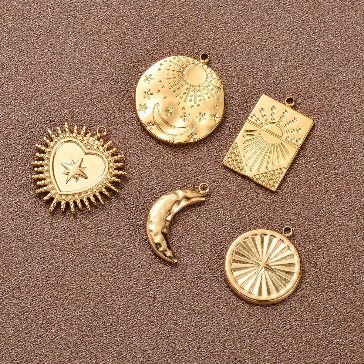 Wholesale Stainless Steel Shell Sun Moon Heart Pendant Necklace No Fade Gold Plated Charms for Jewelry Making DIY Accessories