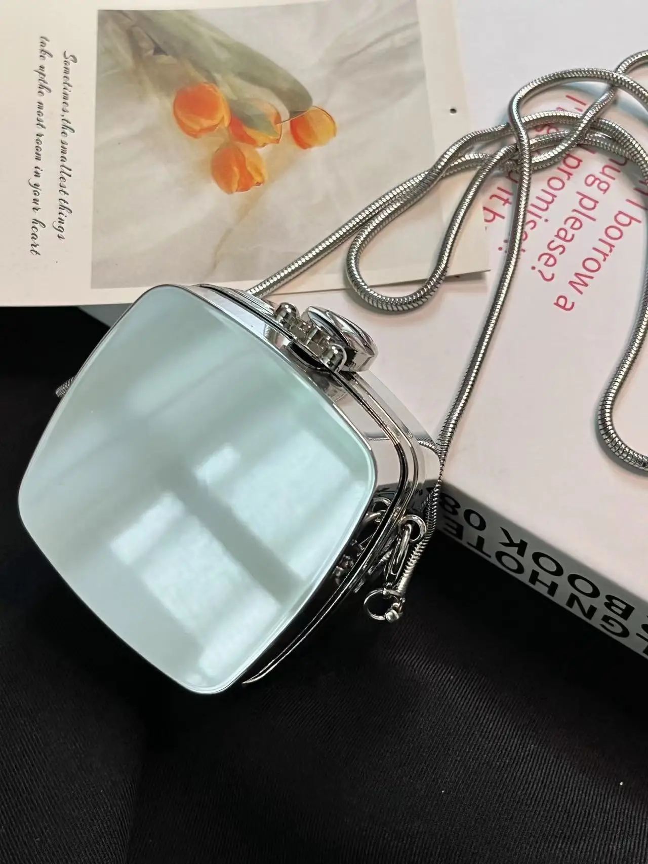 New Arrival Bags for Women 2024 Hot Chain Shoulder PVC Purses Women Miss Unique Handbags Online Wholesale Supplier Golden Single