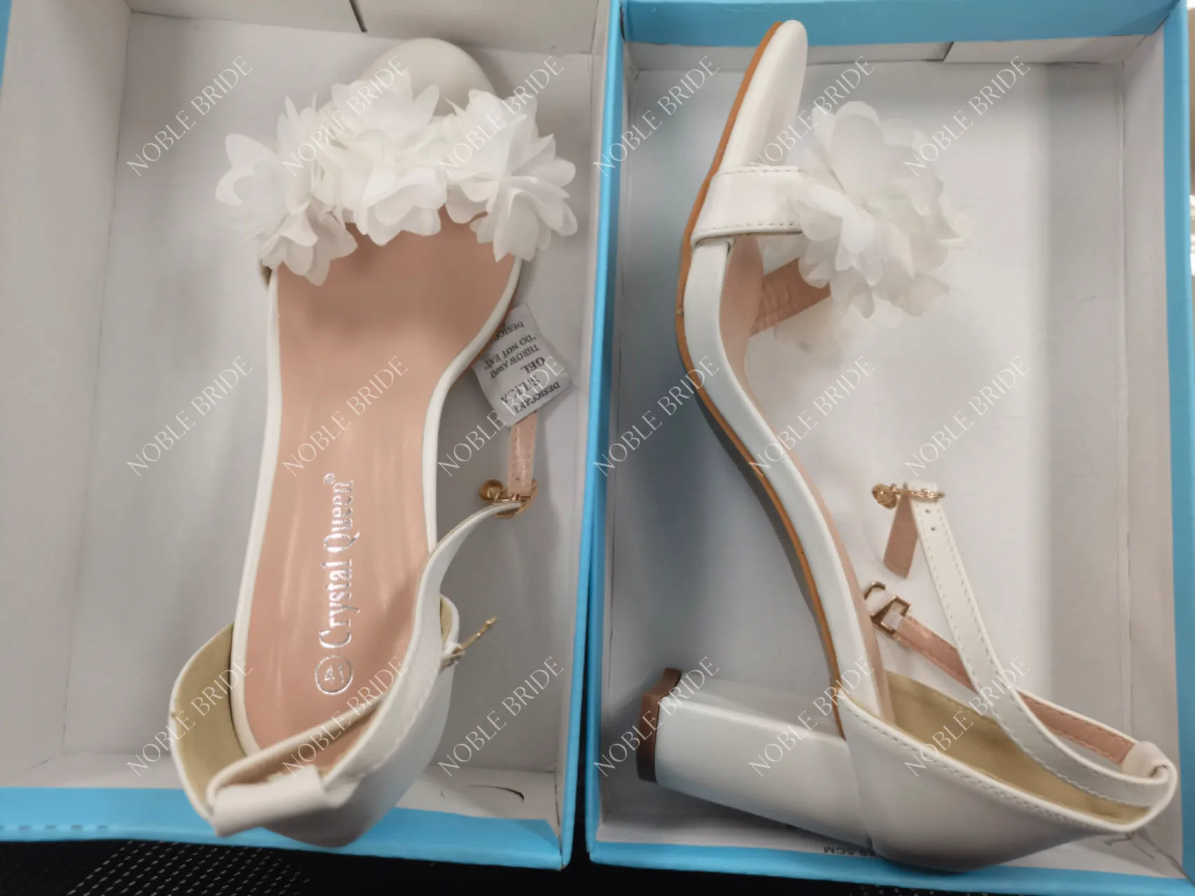 Women Wedding Party Sandals Flowers Ankle Strap Pumps White 7CM Medium Square Heels Bridal Shoes