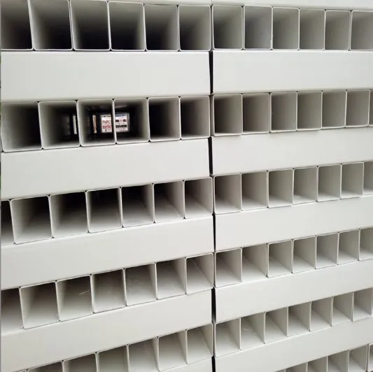 Wholesales Price 2023 NFT Hydroponic System Growth Tube Planter Display Shelf Vegetable Planting Pipe