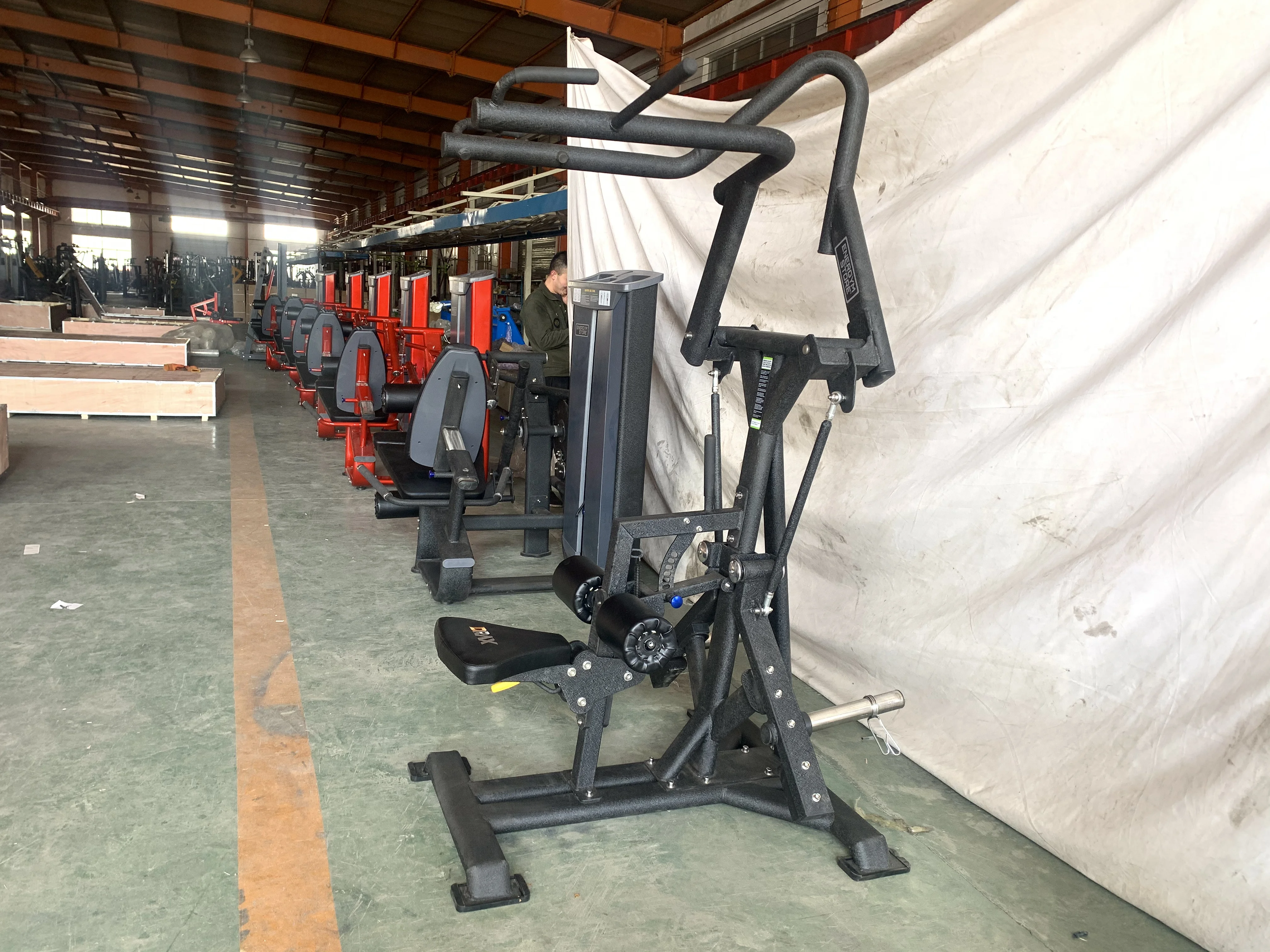 Indoor gym professional fitness equipment plate loaded machine rotary pulldown AXD-N02