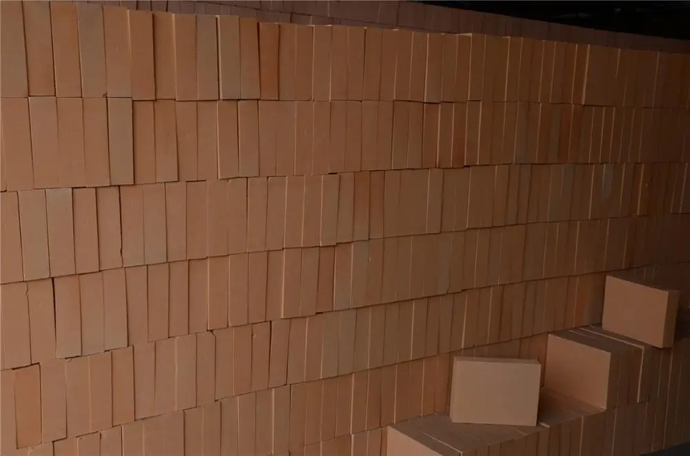 Standard size of light weight diatomite insulating bricks