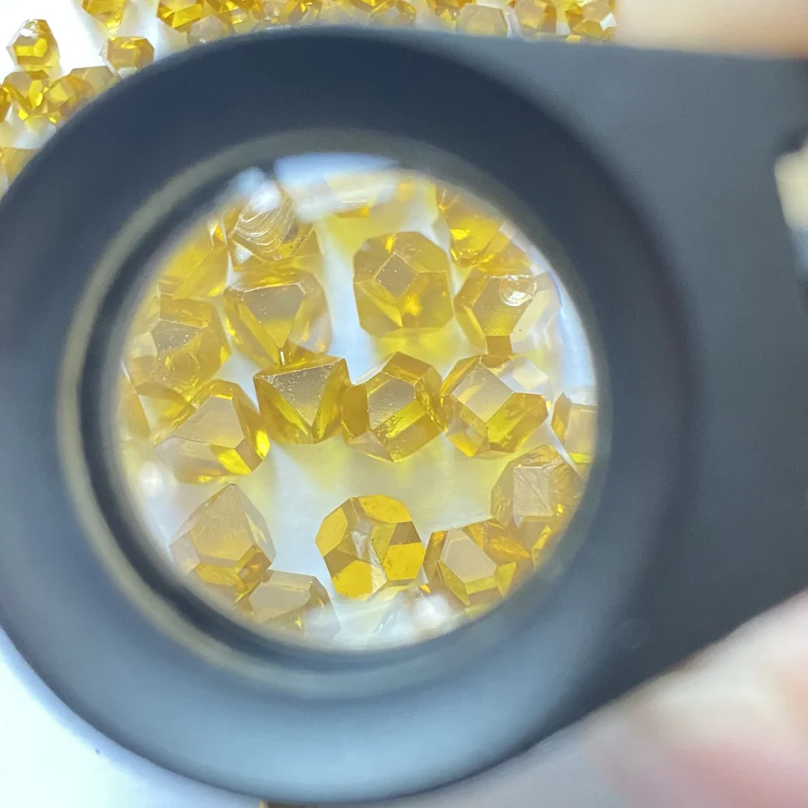 Single crystal diamond particles  for making diamond tool material