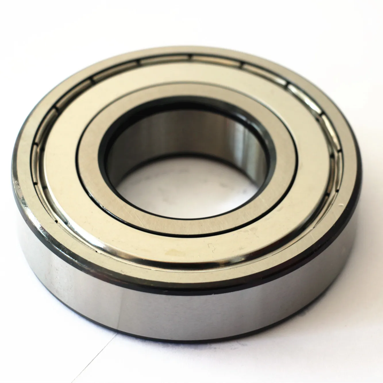 One Way China Supplier High Quality Deep Groove Ball Bearing 6302 6000 6300 6203 6301 2RS Bearings
