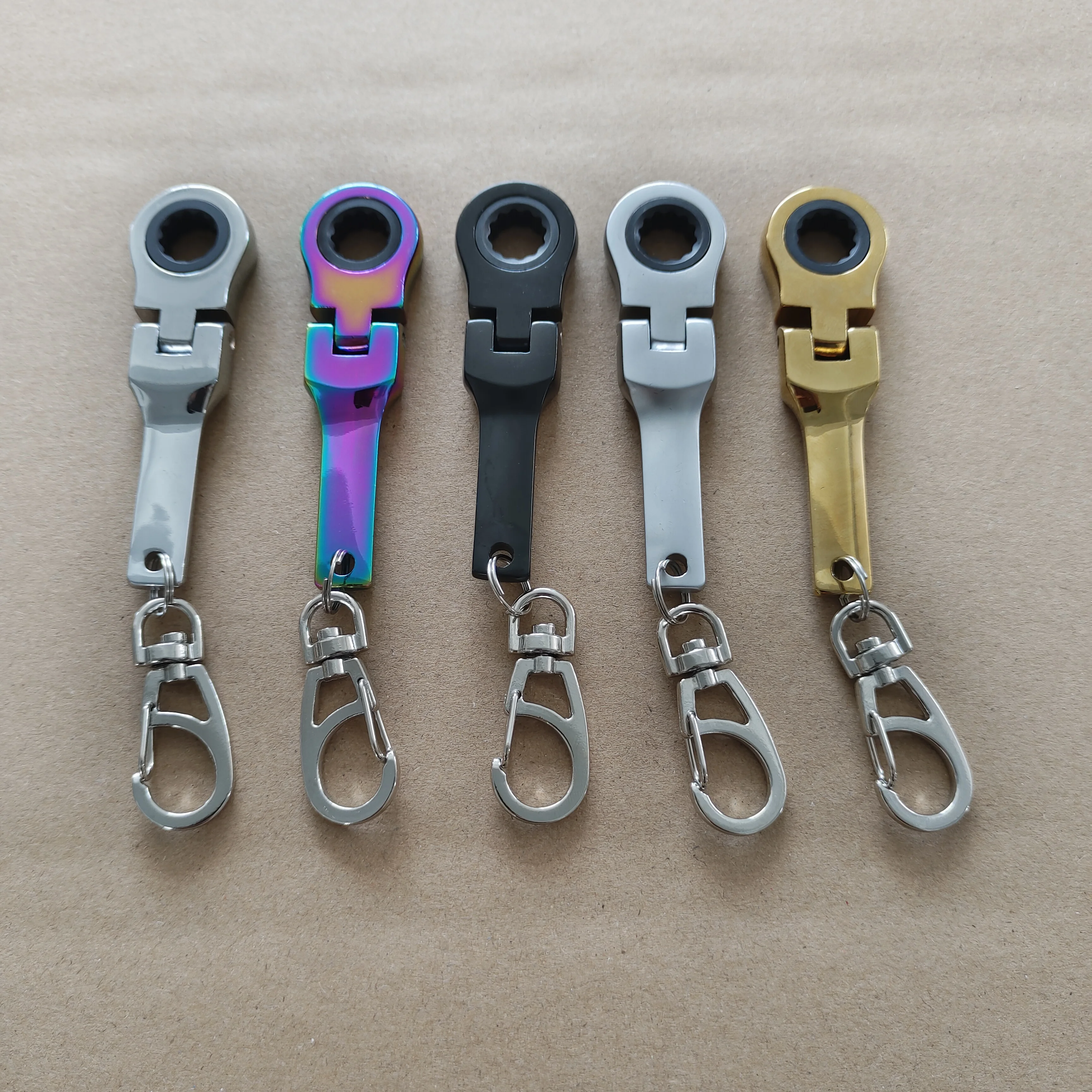 Wholesale Carryable 10MM Flexible Ratchet Keychain Trigger body made of carbon steel Laser Logo