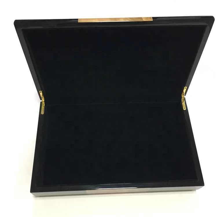 China Factory Customized Decorative Wooden Packaging Box Premium Large Wood Box Storage Gift Black Piano Lacquer Boxes