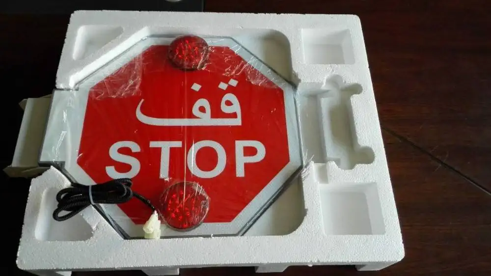Factory Manufacture Automatic Electronic Stop Sign for School Bus Traffic Signs