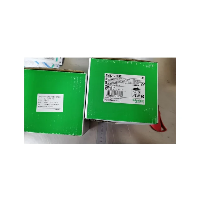 SCH PLC TM221CE24T новый