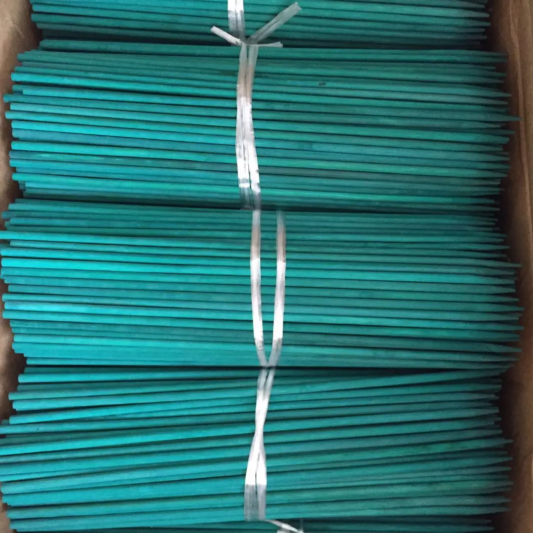 natural raw bamboo flower stick ,sustainable and eco friendlybamboo stick for supporting use