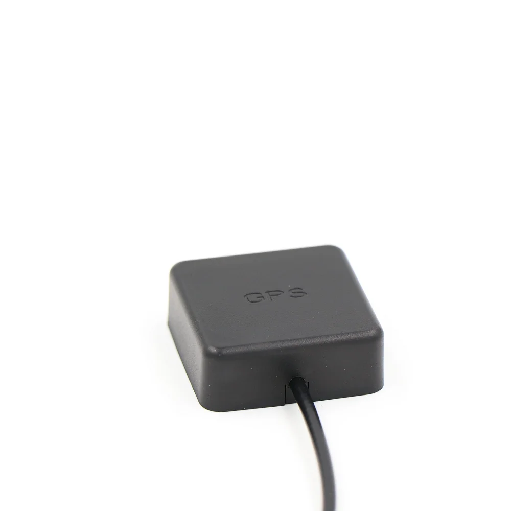 GPS Glonass 575.42MHZ~11602Mhz 28DBI GPS car Antenna  FAKRA plug  Magnetic mounting external combination puck antenna