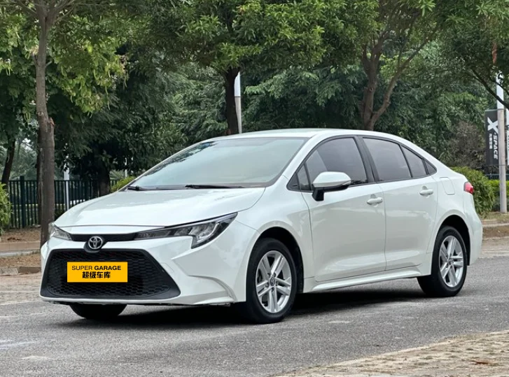 Toyo-ta Levin/lingshang Cheap Petrol Vehicles Used Cars 2.0L Compact Sedan 5 Seats Family Car