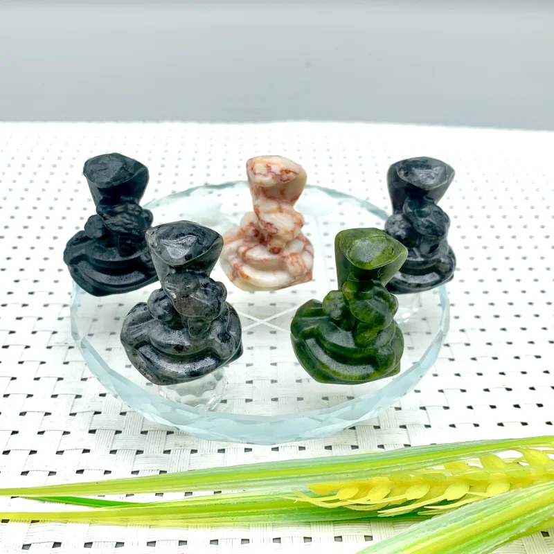 Wholesale Natural crystal snake hand made high quality craft heading obsidian red network green jade snake animal for decoration