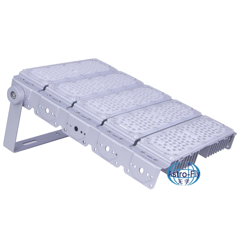 50W 100W 150W 200W 300W ультра тонкий IK08 водонепроницаемый IP65 80Ra 150lm/W TUV по ограничению на использование опасных материалов в производстве 5 лет гарантии AC90-300V светодиодный тоннельный