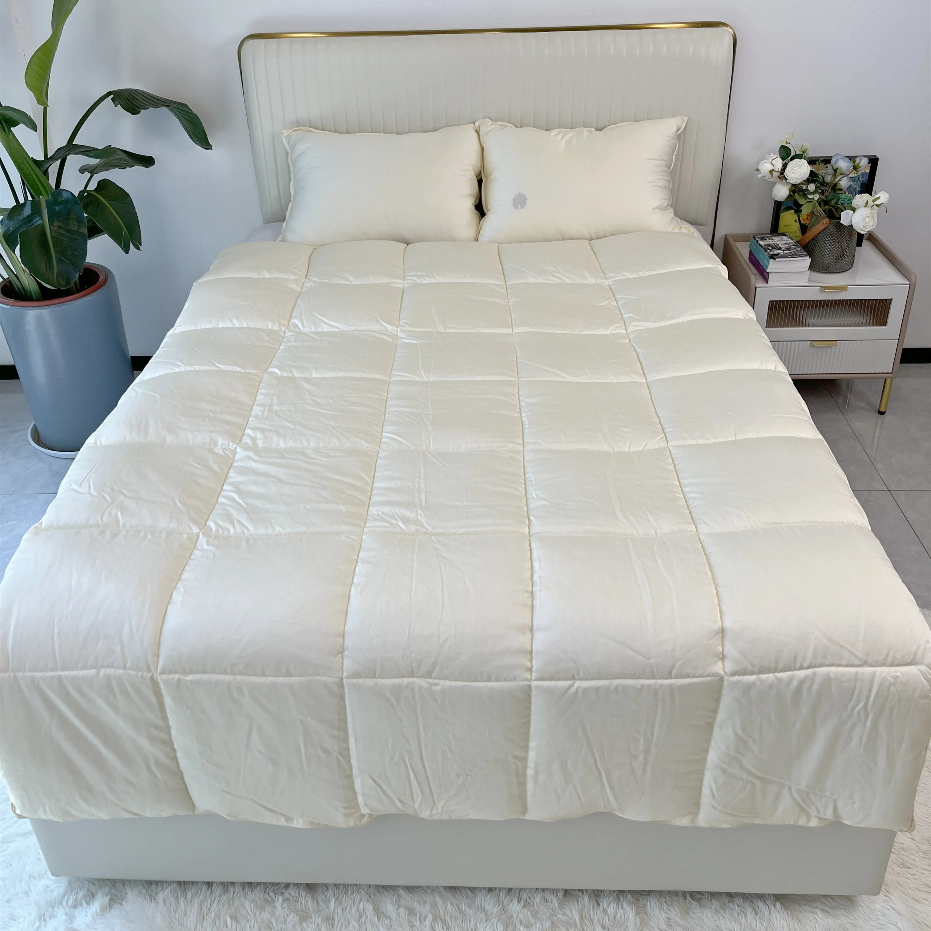 Прямая продажа с фабрики, оптовая продажа, легкое утяжеленное роскошное 100% бамбуковое охлаждающее атласное шелковое мягкое одеяло, постельное белье из микрофибры, одеяло