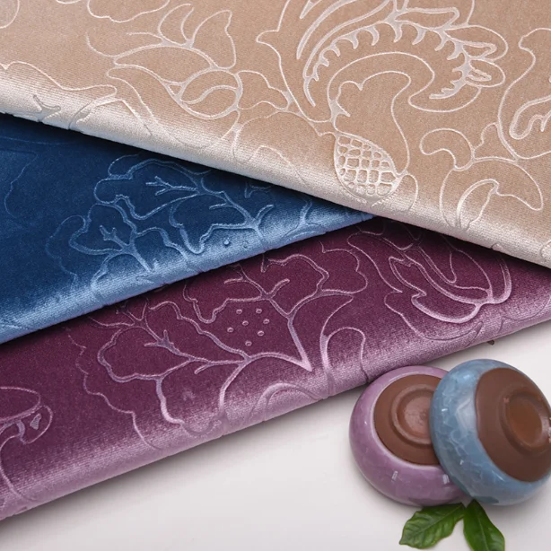 Korea fabric suppliers polyester knitted embossed velvet textile pillow fabric